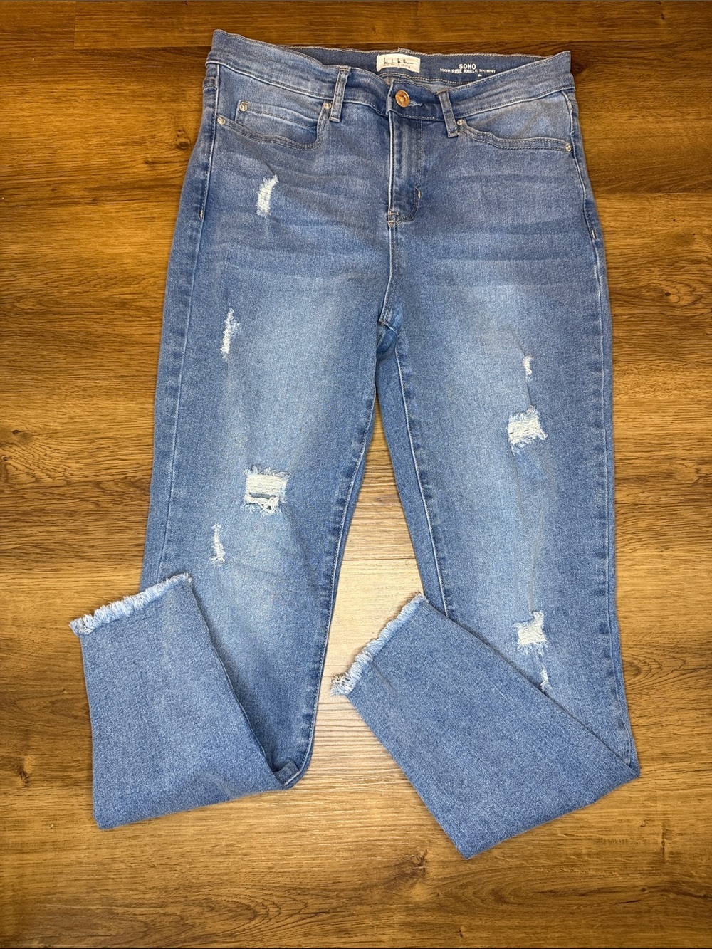 Nicole Miller SOHO High Rise Ankle Skinny Light Wash Distressed Fray Raw Hem